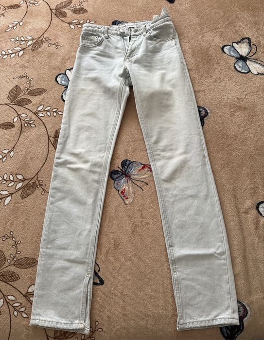 Blugi zara ————————————