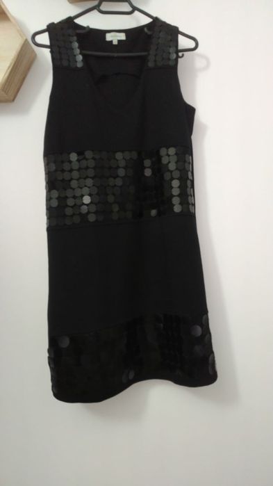 Vând haine și incaltari