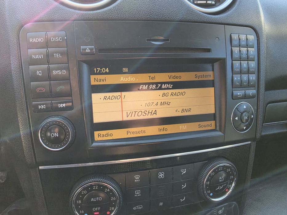 Голяма навигация Мерцедес ГЛ Х164 МЛ W164 мултимедия Harman Kardon Mercedes