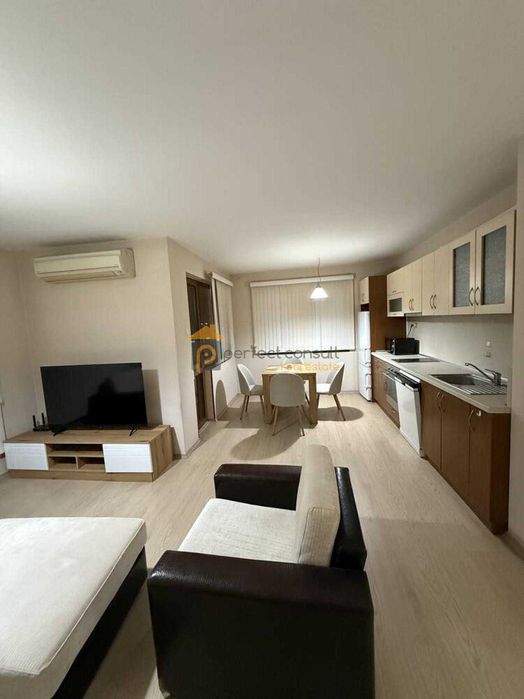 Дава се под наем Тристаен апартамент в Пловдив, Център - 100 кв.м за 648.21 € - Снимка #3