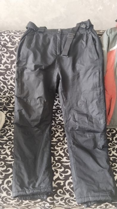 Зимний костюм.  .