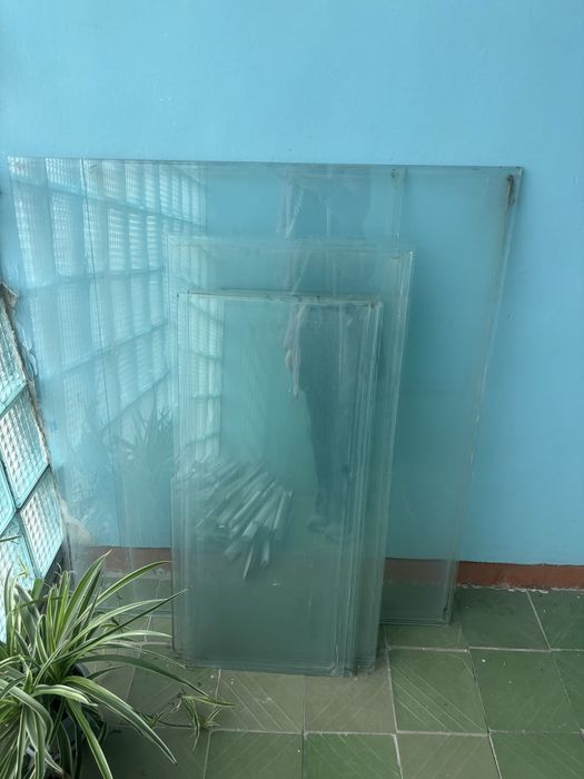 Стекло б/у 13-14 кв