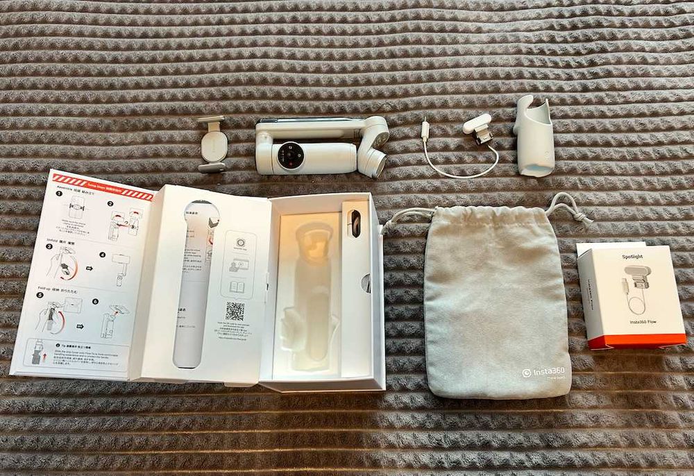 Insta360 Flow AI стабилизатор за телефон