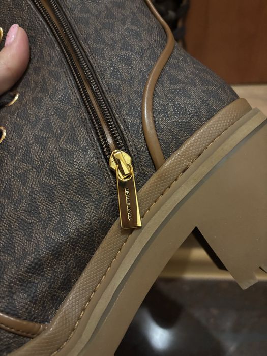 Боти Michael Kors