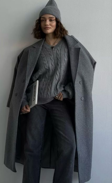 Свитер новый вязаный