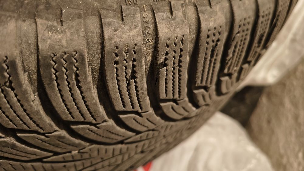 Jante tabla  R16 cu capace si prezoane