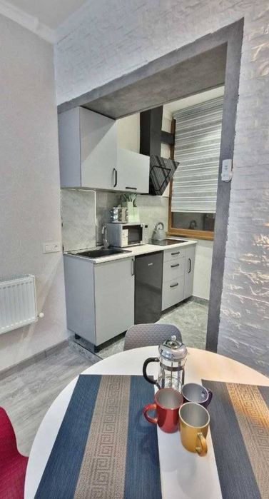 улиц Бабура и Нукусской, 1-я нотариальная