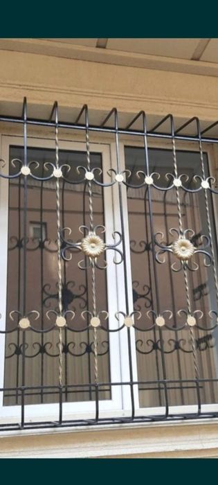 Дераза эшикларга темир панжаралар урнатамиз