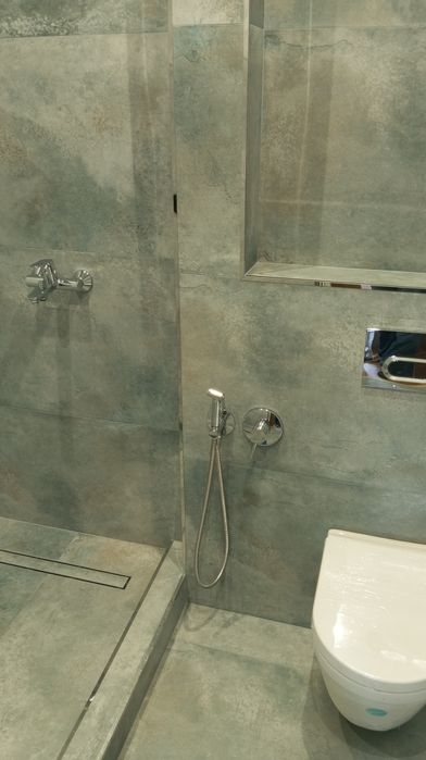 Мастер по укладке Плитки