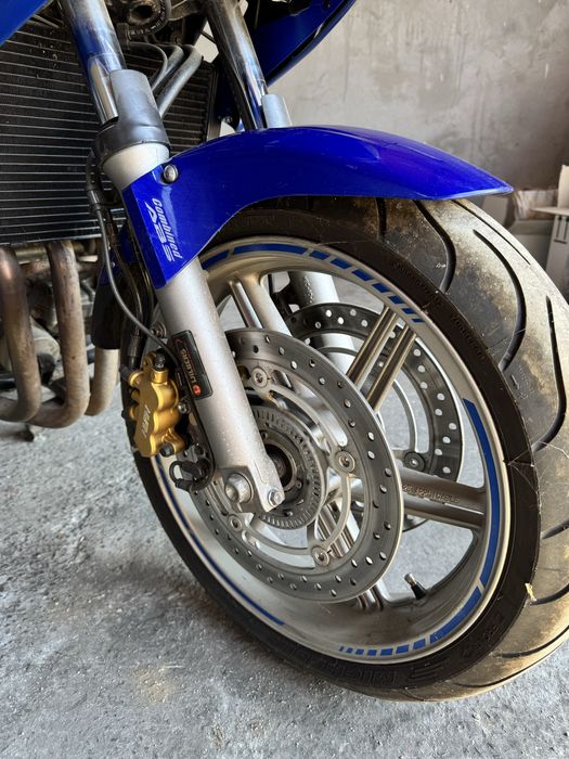 Motocicleta Honda CBF 1000
