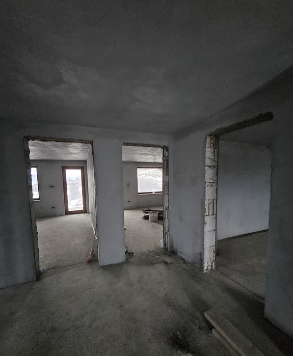 Casa de vanzare, aleea Trifoiului