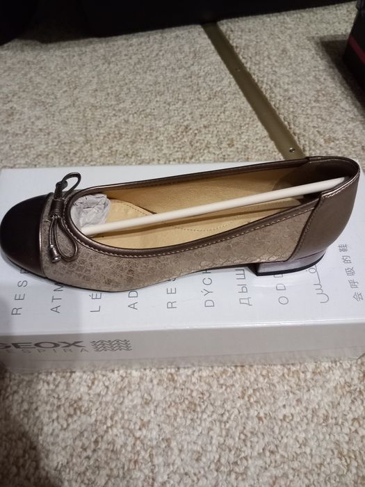 Tenesi,sandale,pantofi,botine,adidasi