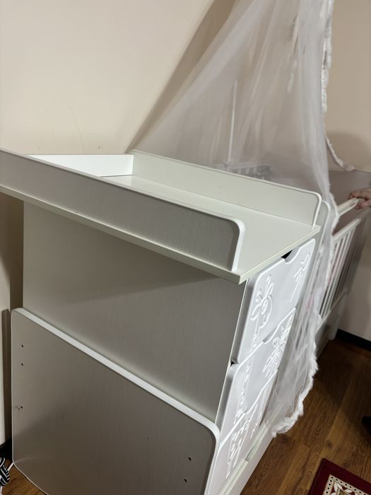 Манеж кроватка.