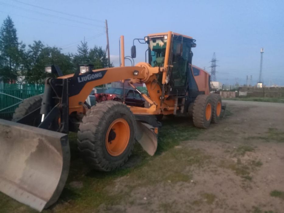 Услуги  аренда грейдера