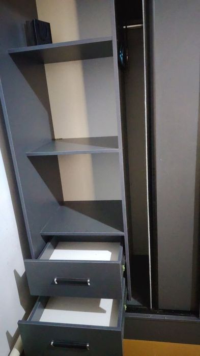 Продаётся шкаф 4 млн