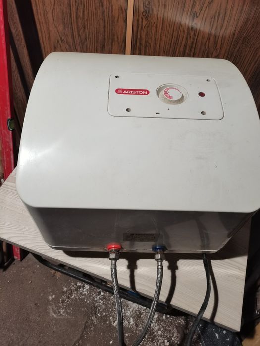 Boiler electric ariston