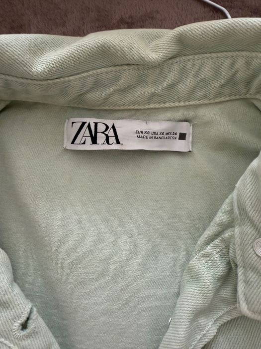 jacheta denim ZARA