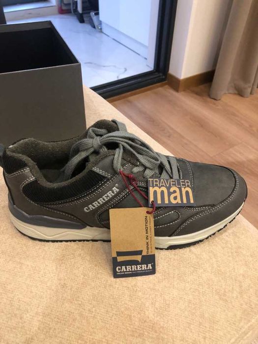 Кроссовки из Италии