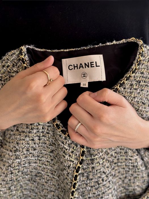 Твидовый кардиган Chanel