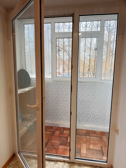 продам 2 комнатную квартиру на сазде