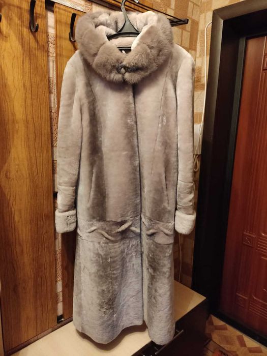 Продам шубу мутоновую