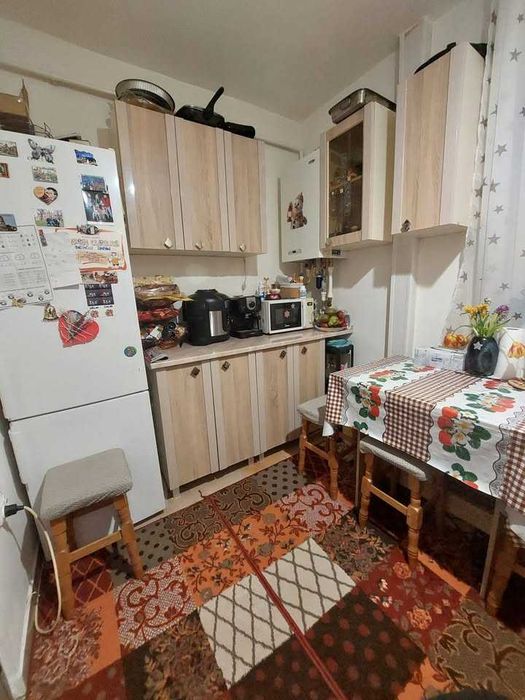 apartament de vanzare 3 camere