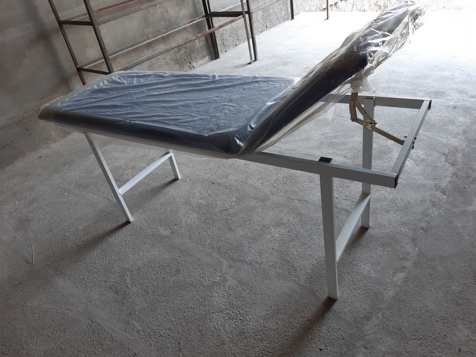 Кушетка массажная