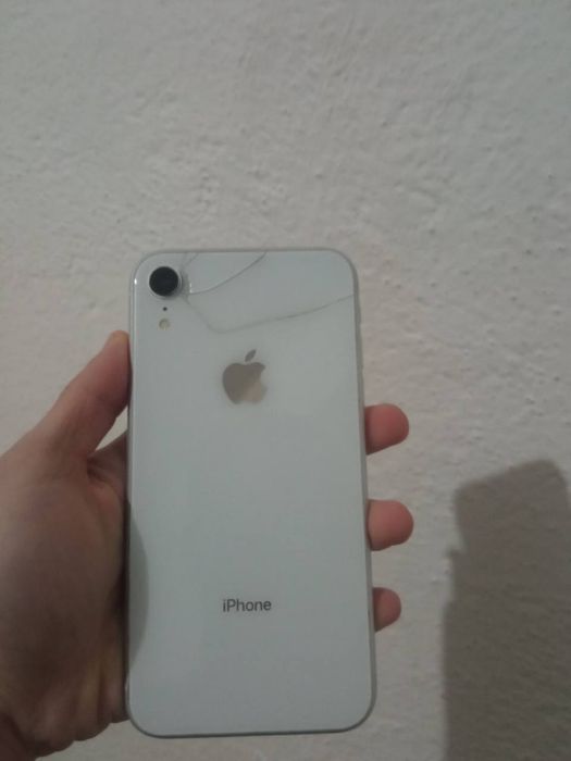 ТОРГ. Iphone xr, 128 gb