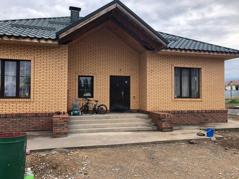 Кирпич облицовочный, фасадный