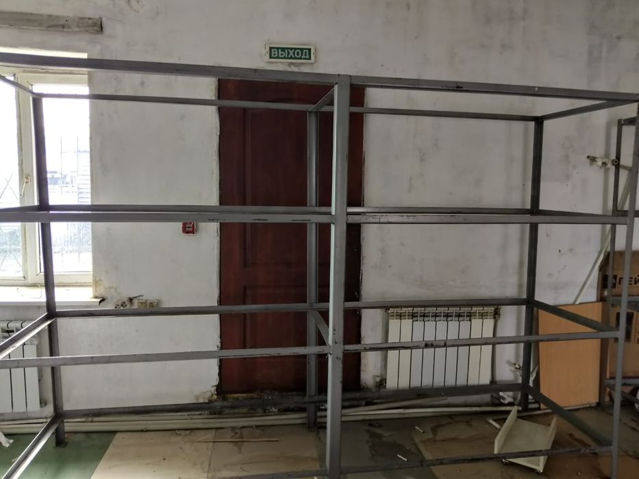 Продам стеллажи полки склад
