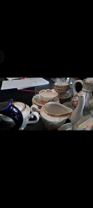 Чайный сервис продаётся