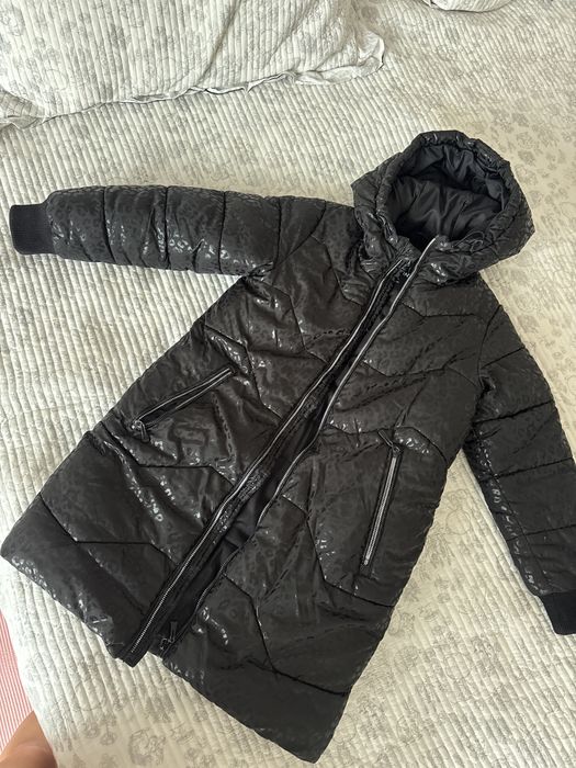 Пуховик Ostin на девочку на 9-10 лет