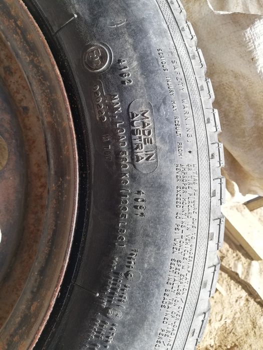 Продаётся шина и диск  R14 под запаску бу