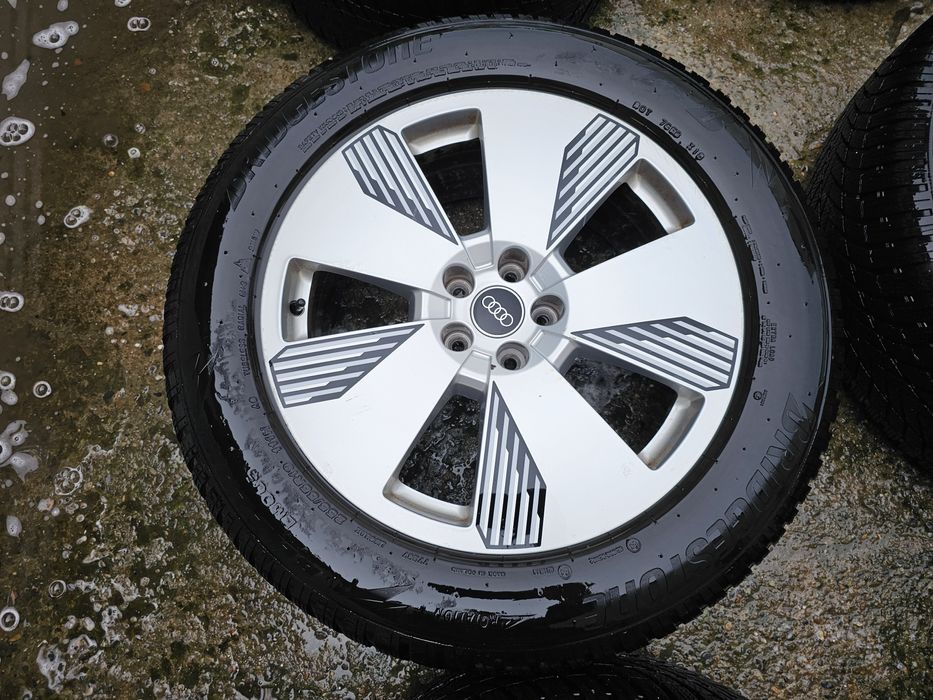 Jante originale Audi Q7 + Anvelope iarna dot 2022 - 255 55 19
