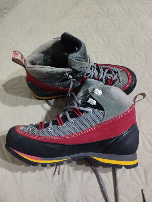 Bocanci Garmont mid gtx