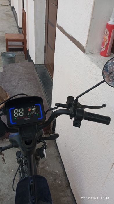 Elektron skuter tezlik 35 zaryat 40