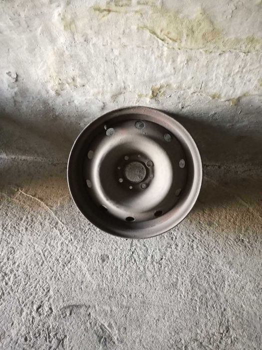 джанти за автомобил