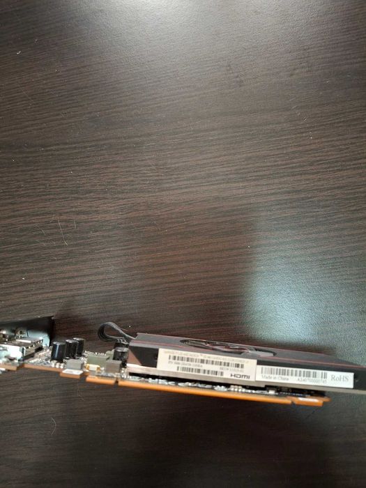 AMD Radeon RX 6400 Bucuresti Sectorul 4 • OLX.ro