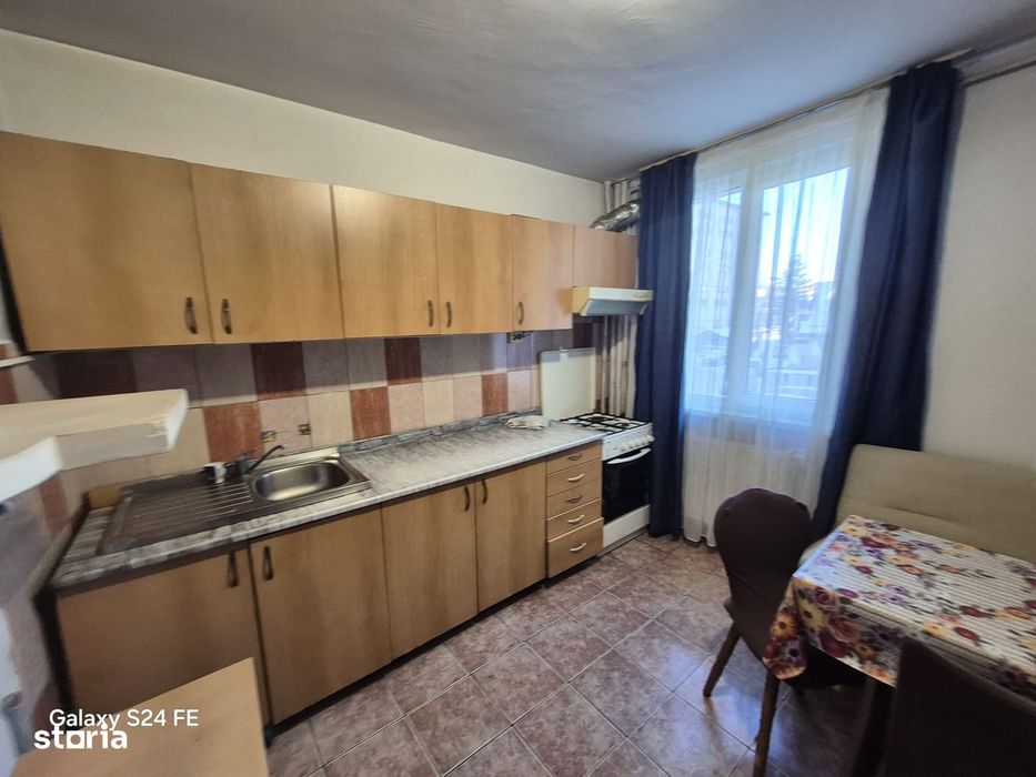Apartament 3 camere etaj 1 zona orion /Darmanesti — fotografia 1