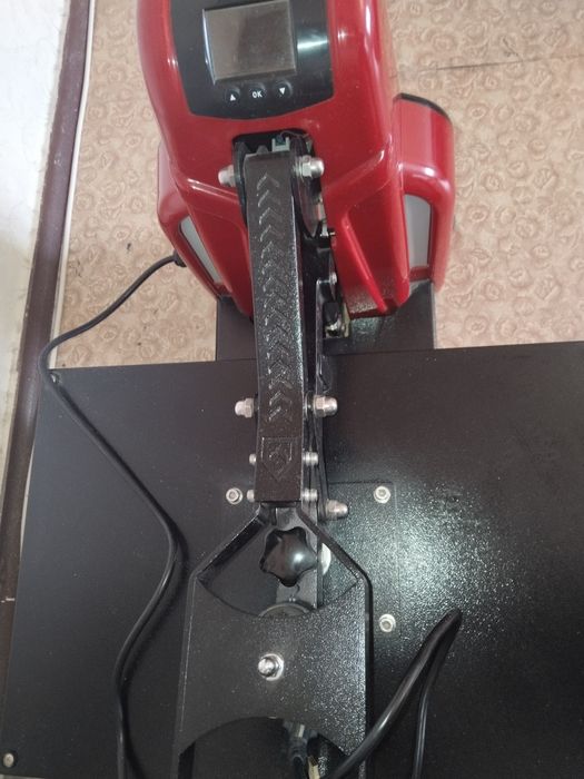 Продам утюжок пресс