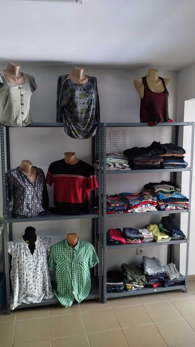 HAINE S-H,stendare și rafturi