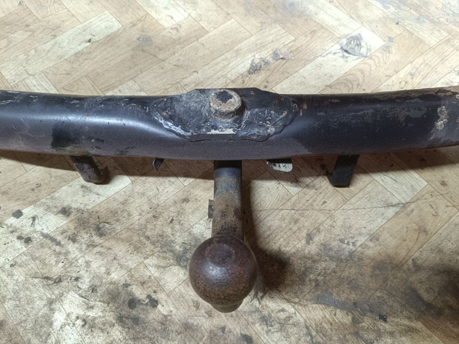 Фаркоп Ауди 80 Б4