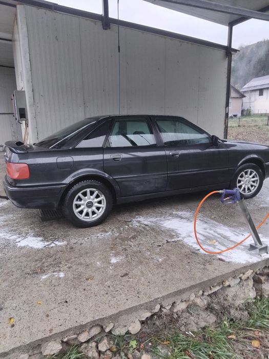 AUDI 80 1994 — imagine 2