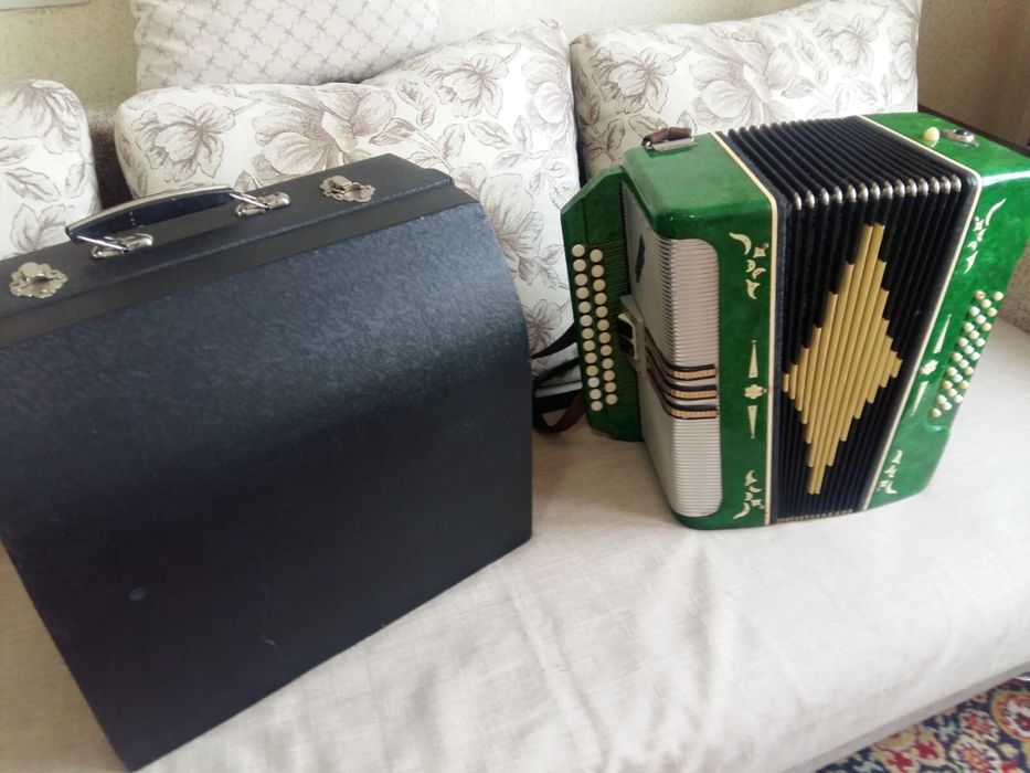 Продам гармонь Беларусь