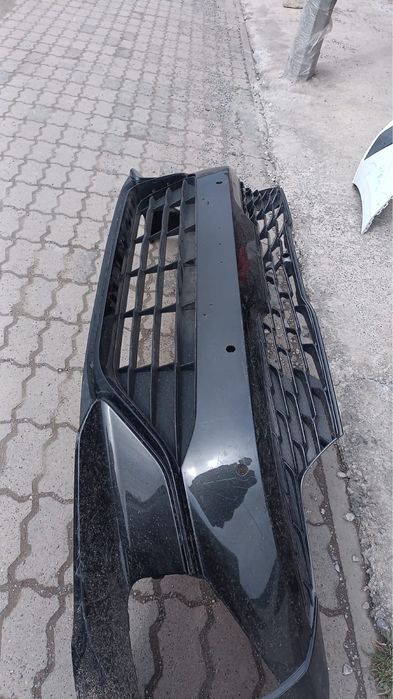 Передний бампер на кия к5