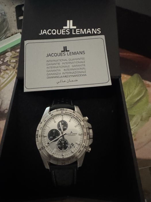 Часовник jacgues lemans