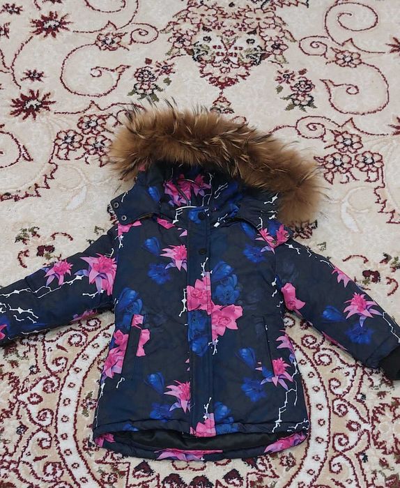 Продам Зимнюю куртку со штанами для девочки размер 98