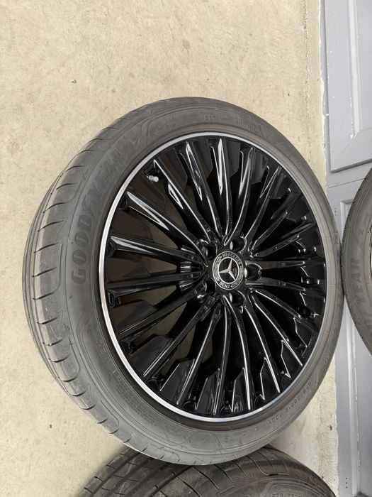Jante Originale Mercedes AMG R19 CLE A236 E class A213 cu vara noi