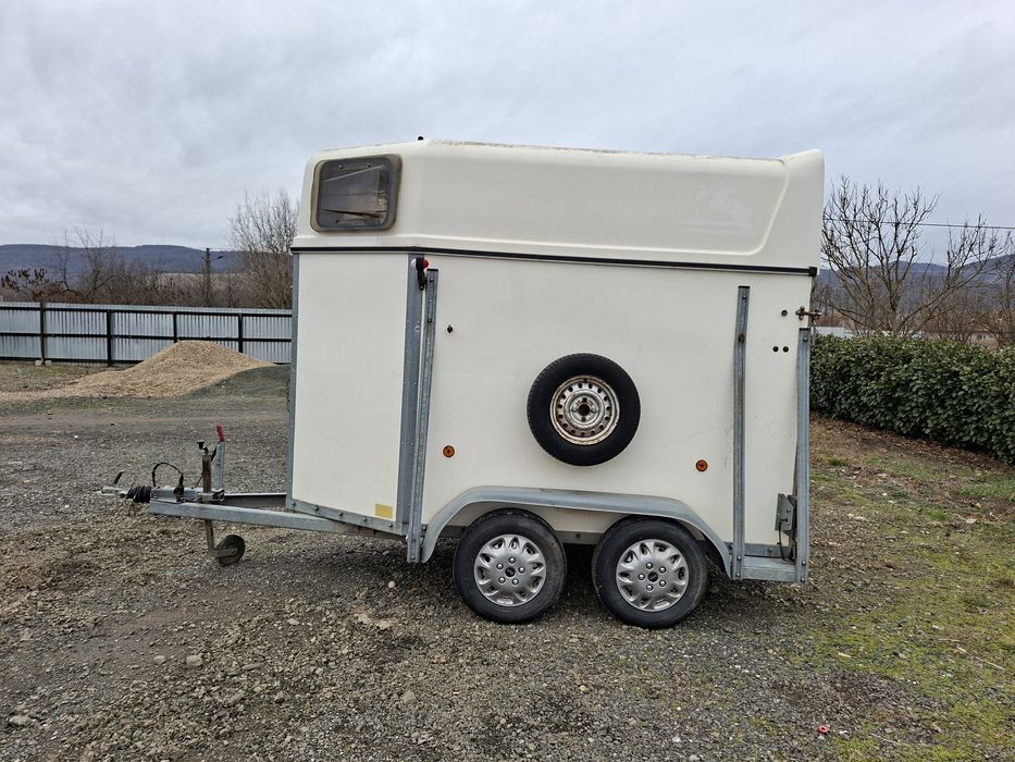 Vand remorca animale