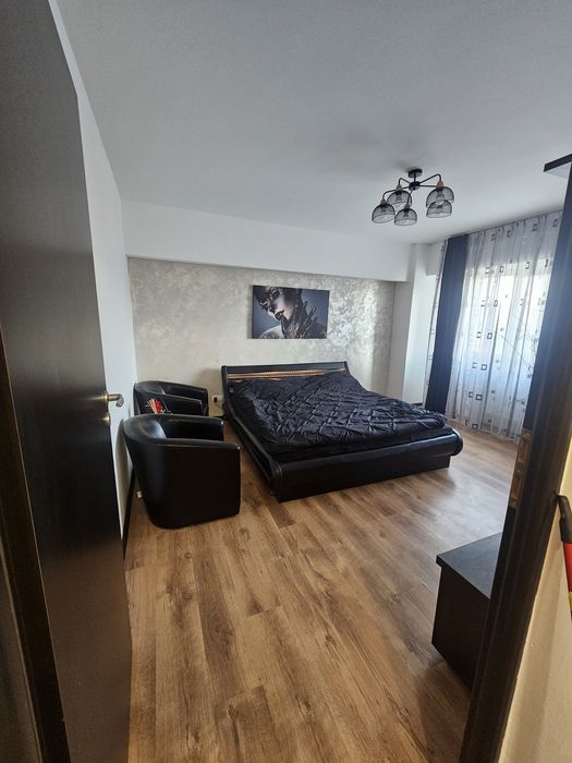 Închiriez garsonieră ultracentral